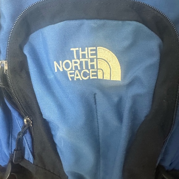 The North Face Backpack Yavapai Blue Black White. - Picture 3 of 9